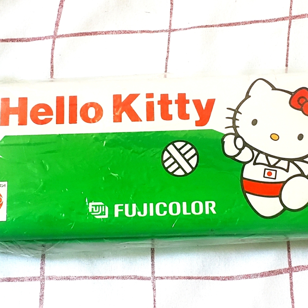 Vintage Hello Kitty Tin Pencil Case